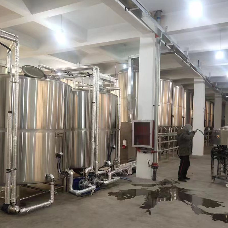 金安精酿啤酒设备